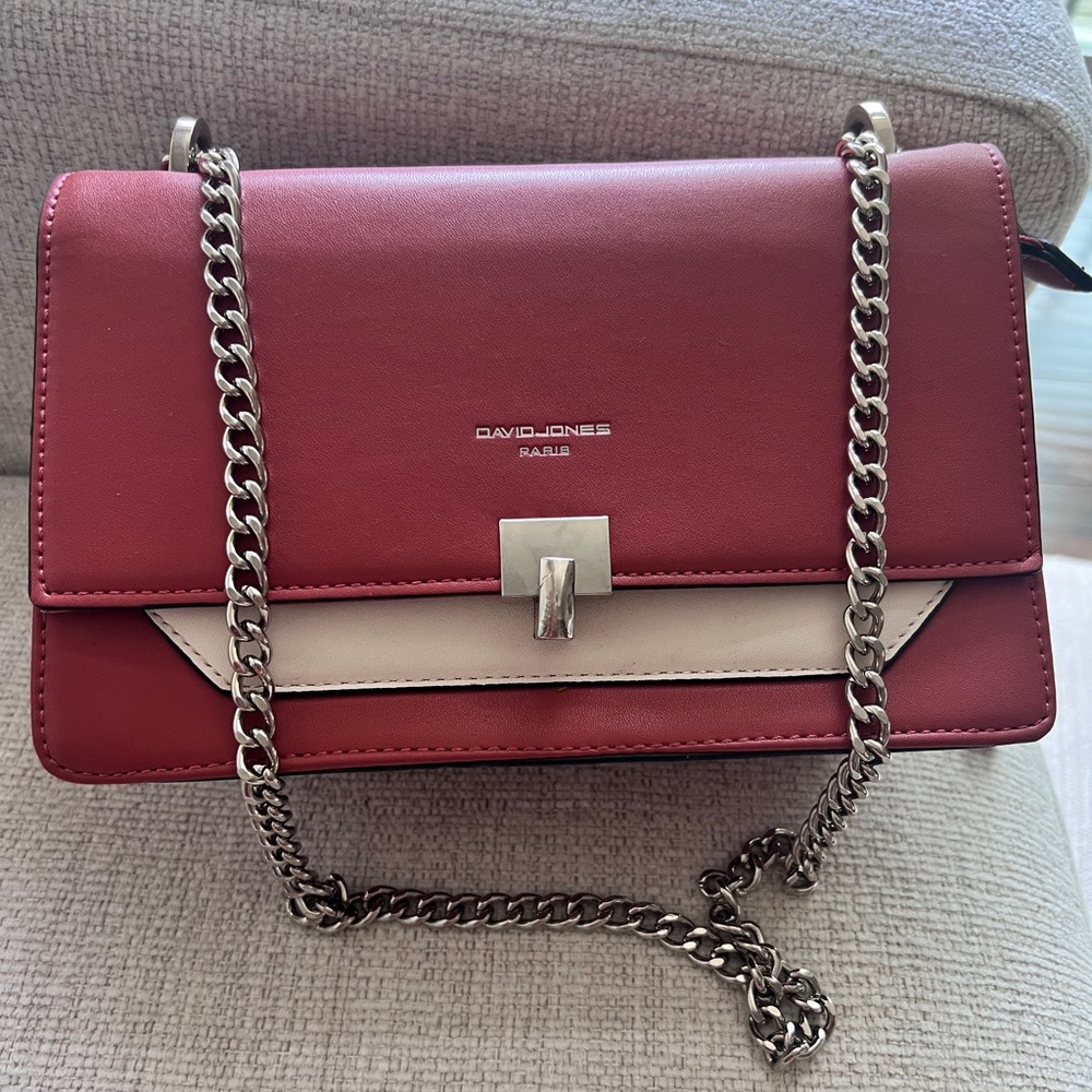 Quick sale David Jones stylish bag.